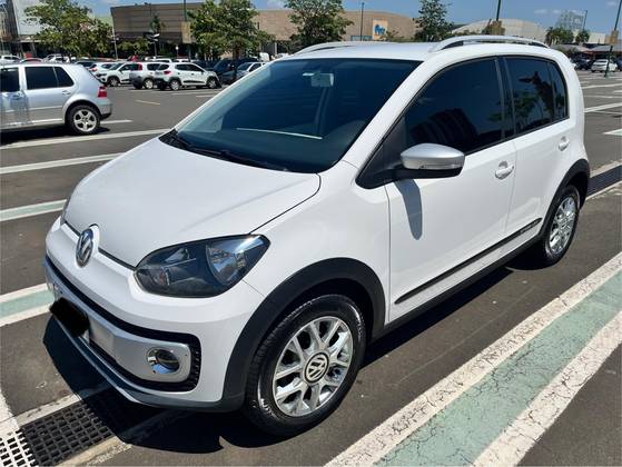 VOLKSWAGEN CROSS UP 1.0 TSI 12V FLEX 4P MANUAL VOLKSWAGEN CROSS UP 1.0 TSI 12V FLEX 4P MANUAL